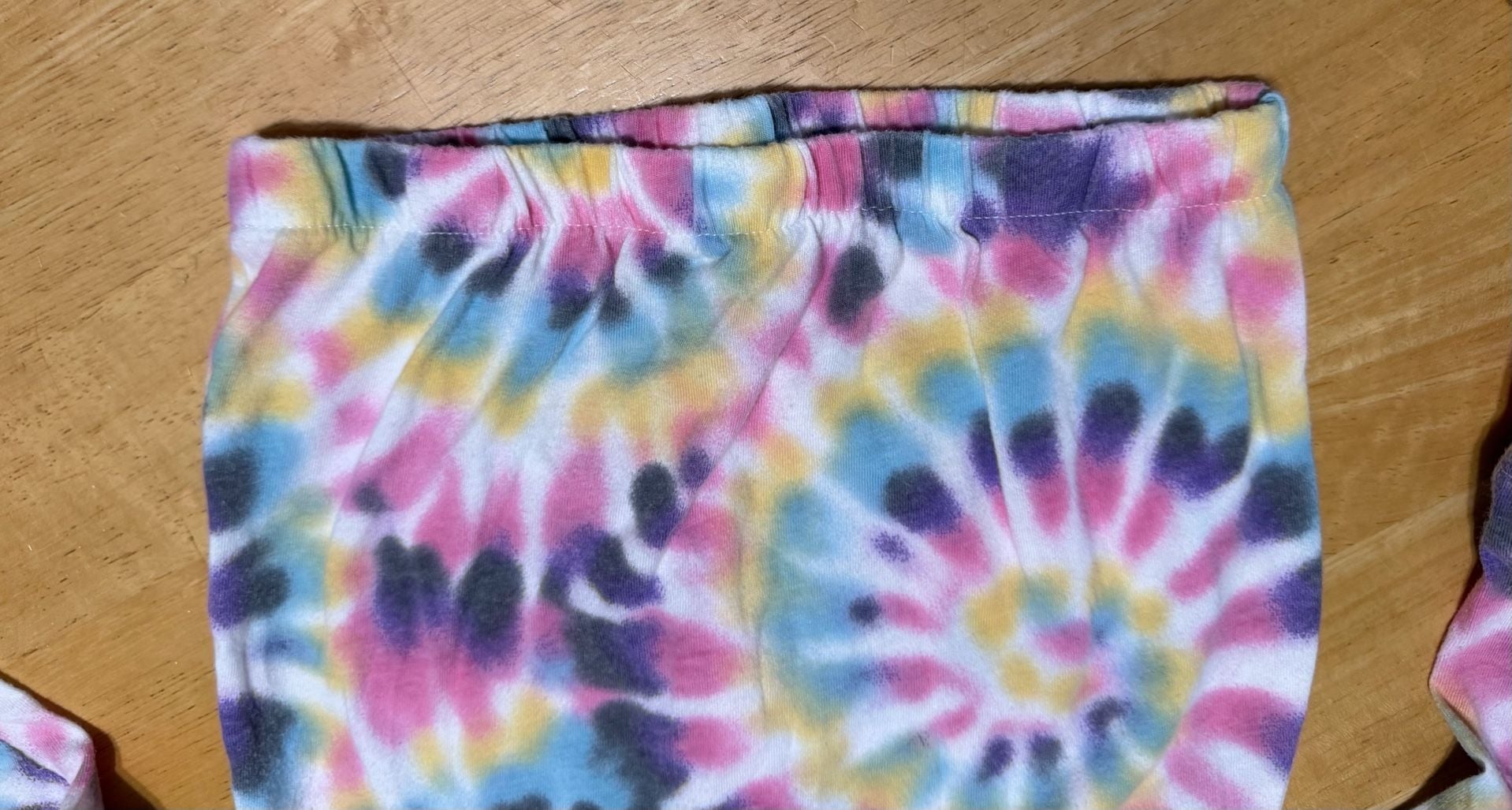 3T Girls Long Sleeve Tie Dye Cozy Split Neck Top - MULTI 9