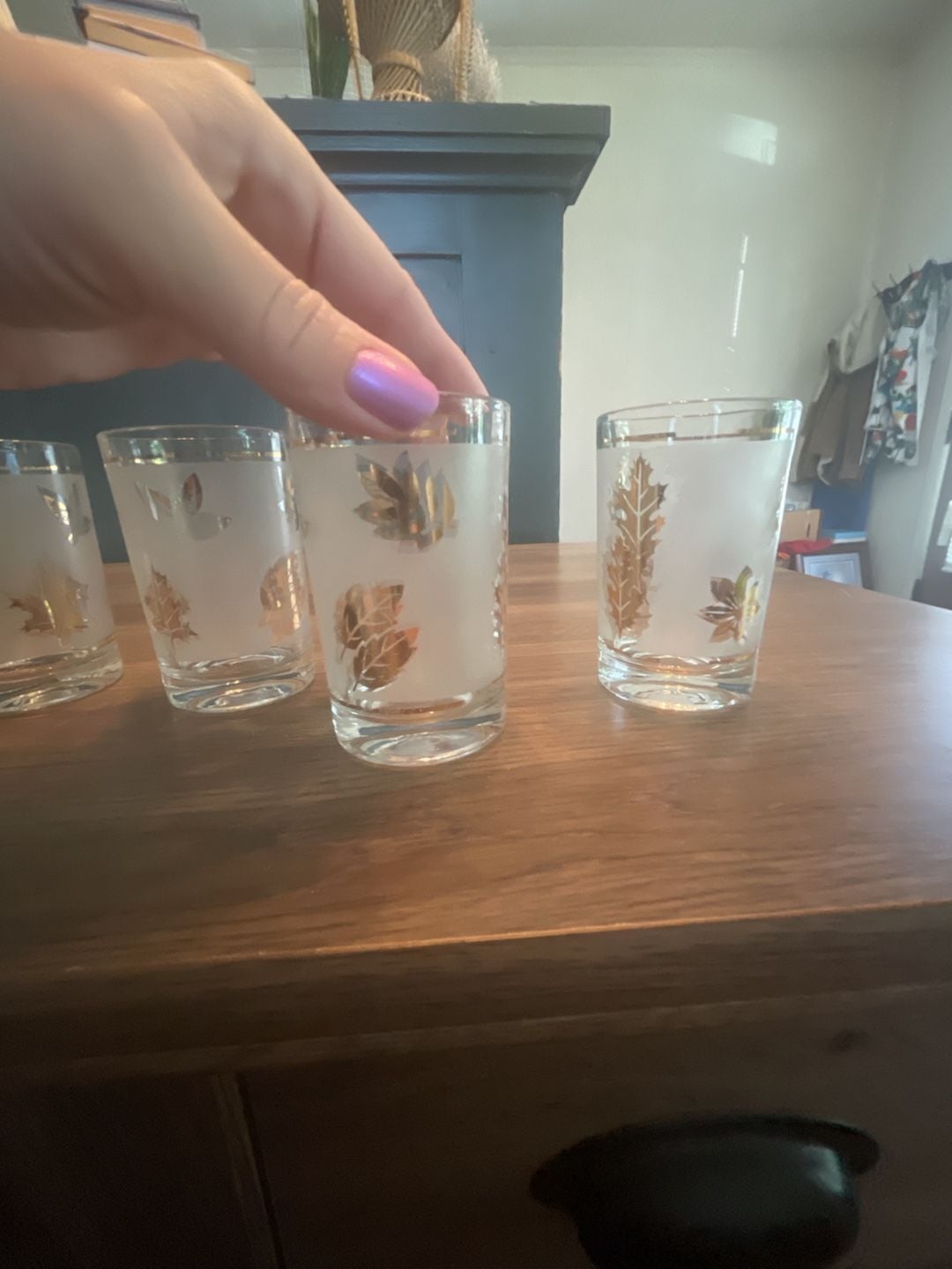 Vintage Libby Frosted Juice Glasses with Gold Leaf Design Set of 5 11