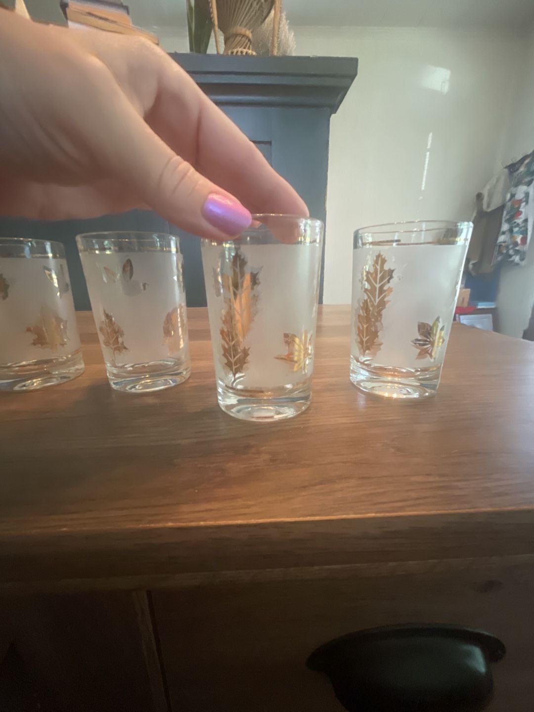 Vintage Libby Frosted Juice Glasses with Gold Leaf Design Set of 5 12