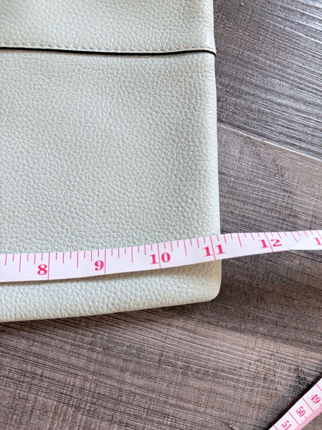 Kate Spade New York Leather Clutch Light Gray Pebbled 6