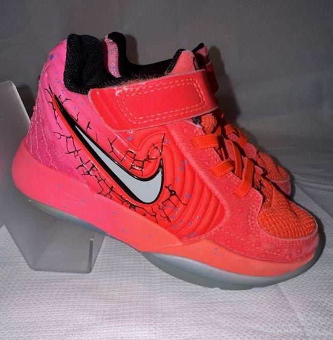 Nike Ja 1 12:AM Orange Red Sneakers GS Youth Size 4Y 2