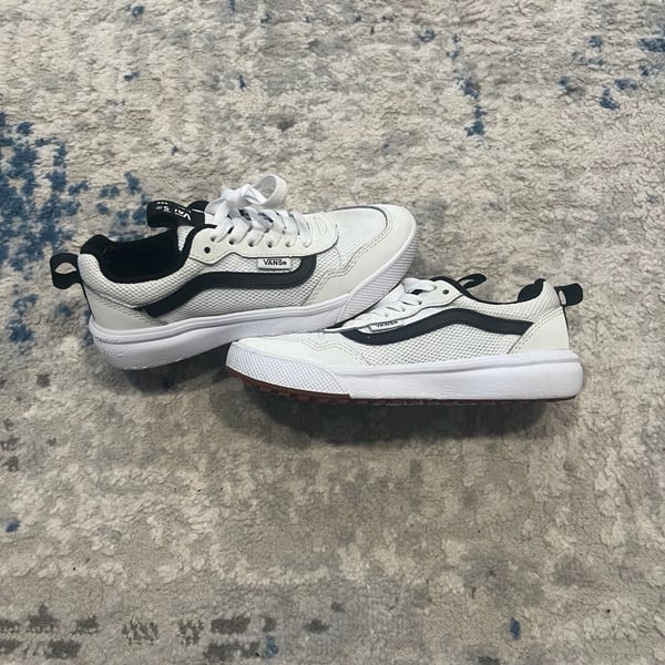 Vans Range EXP Sneakers White Black Mesh Kids GS 2