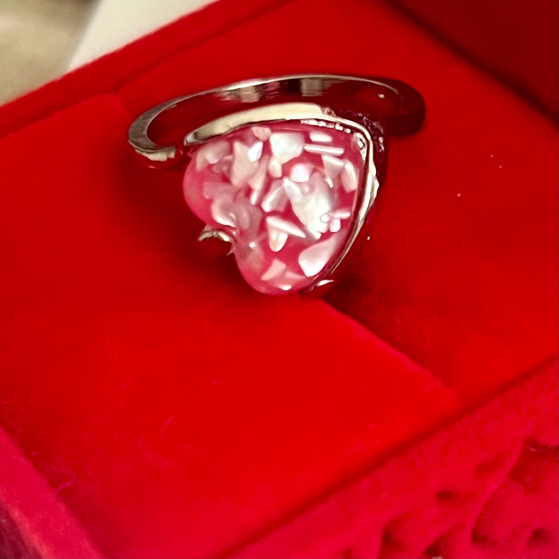 Pink Heart Ring Silver Tone Lucite Confetti Stone Size 9 4