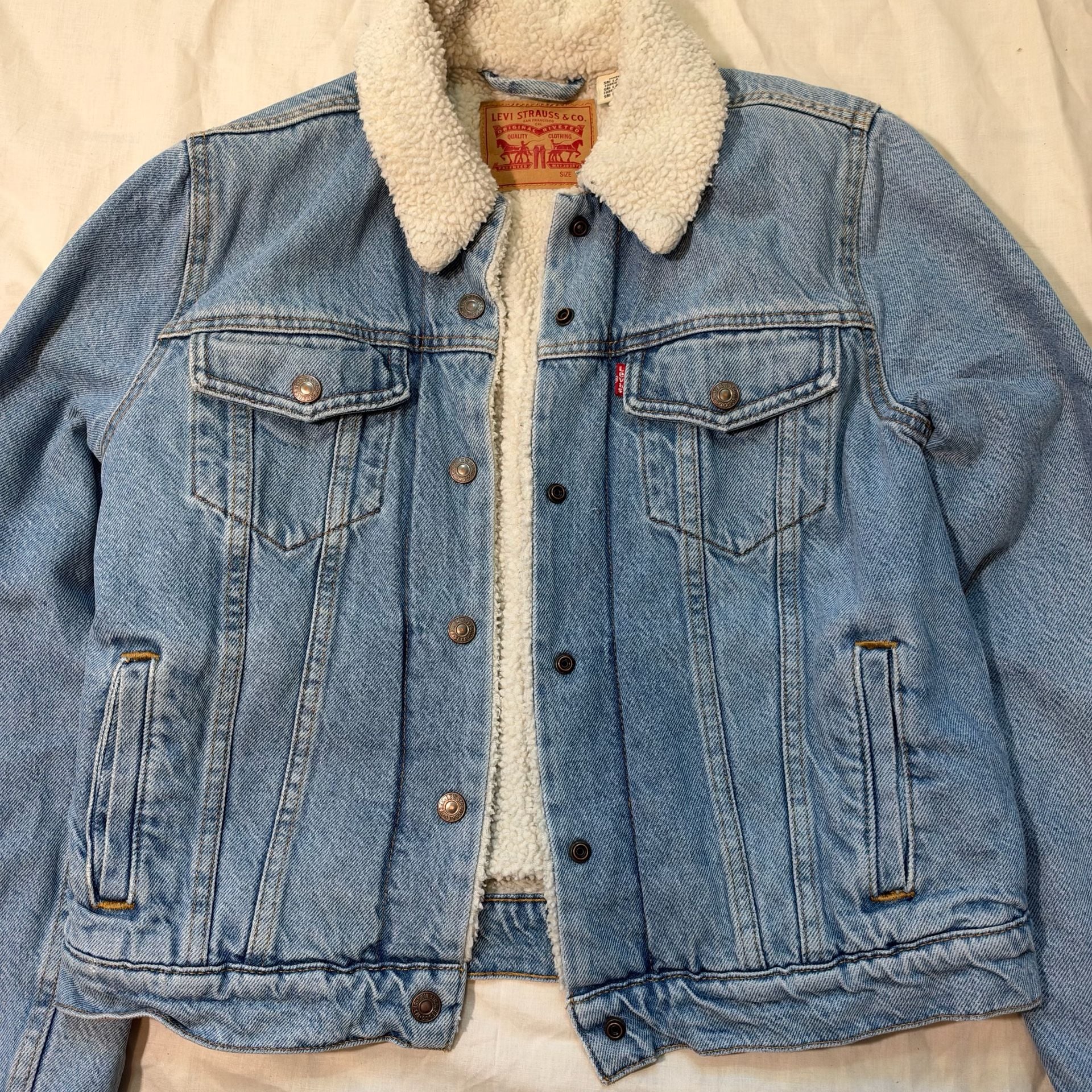 Women’s Levi's Sherpa Trucker Jacket Size S Blue Denim 3