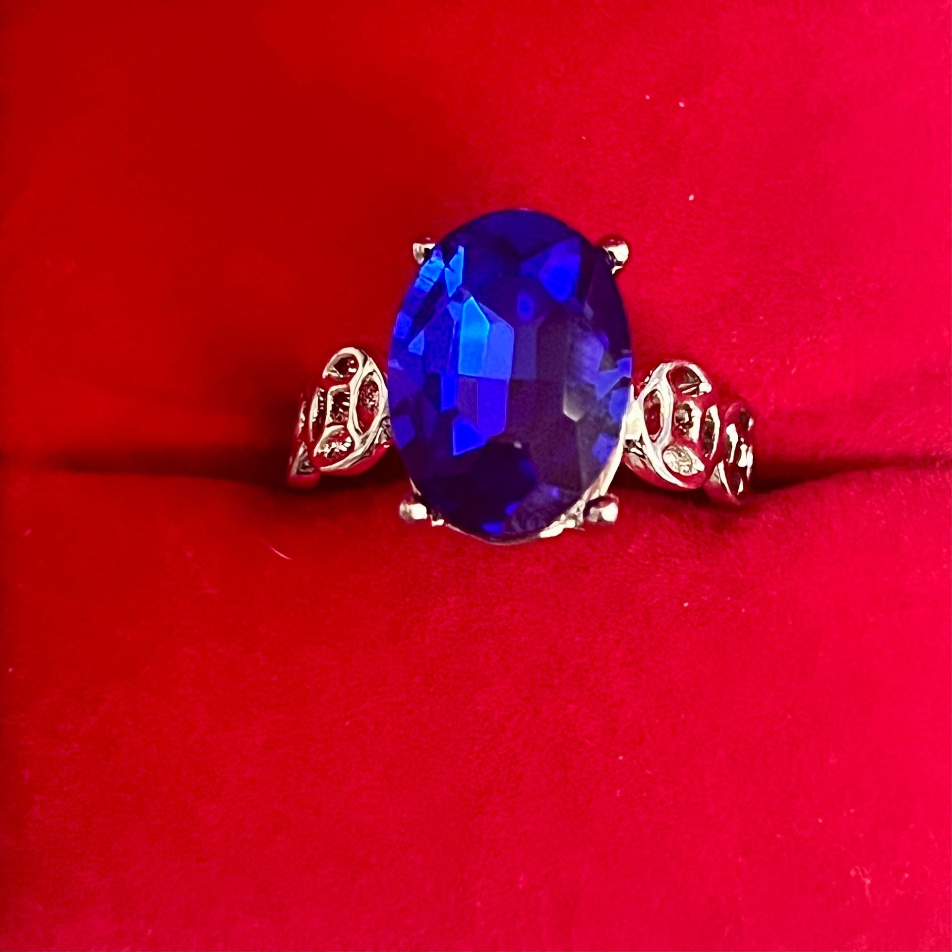 Blue Faux Sapphire Titanium Steel Silver Cocktail Ring Size 8 3