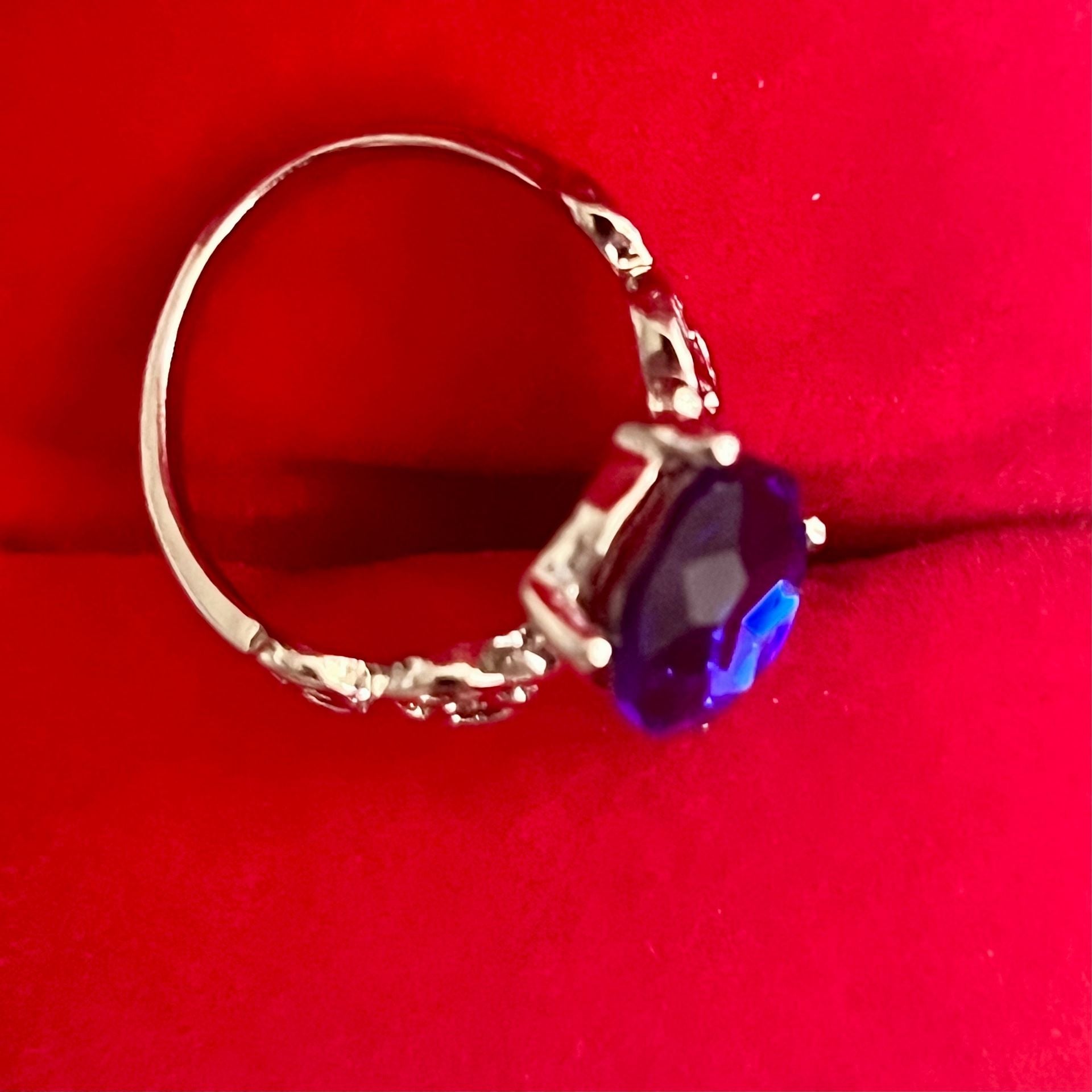 Blue Faux Sapphire Titanium Steel Silver Cocktail Ring Size 8 7