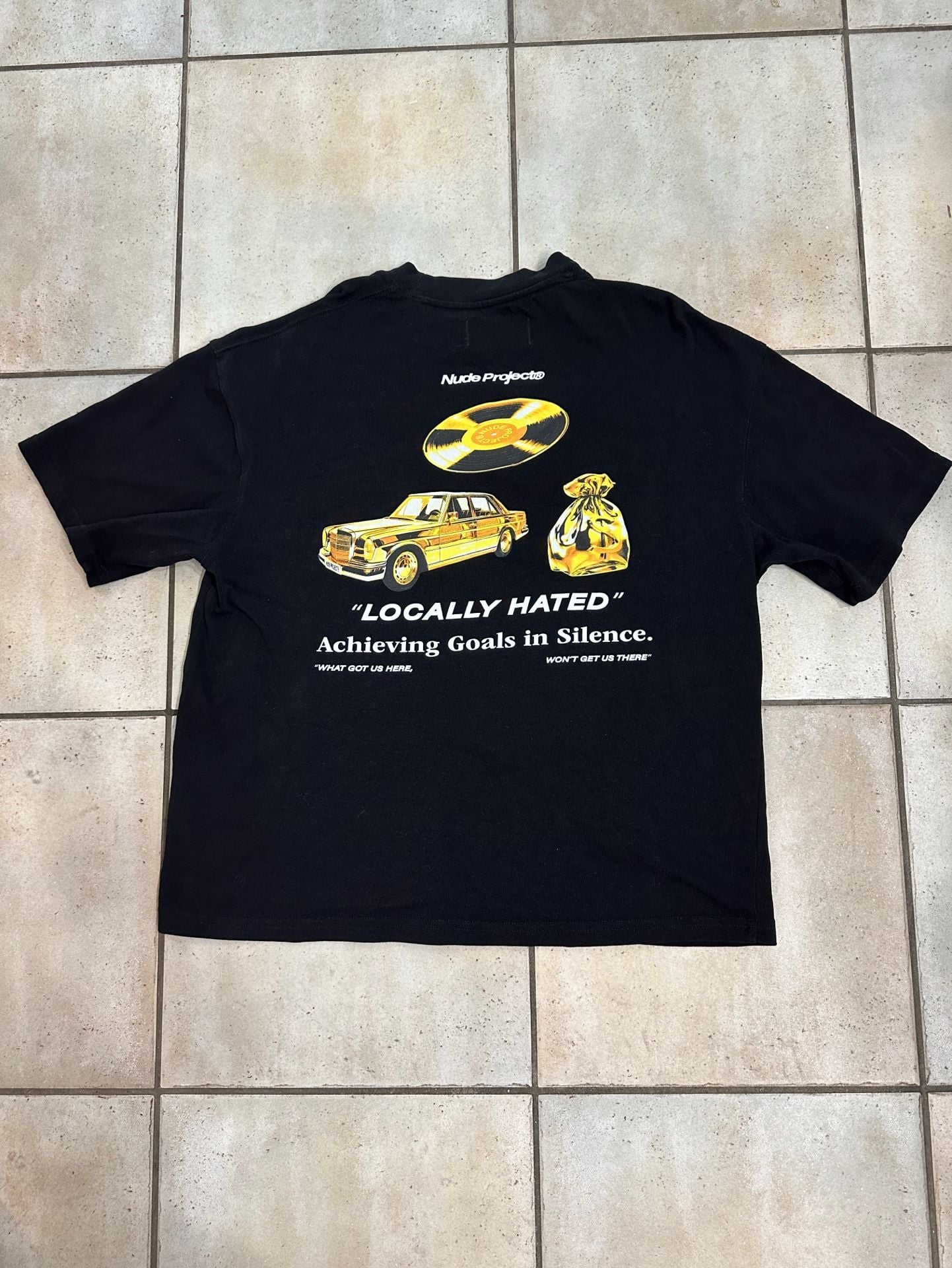 Product thumbnail 4