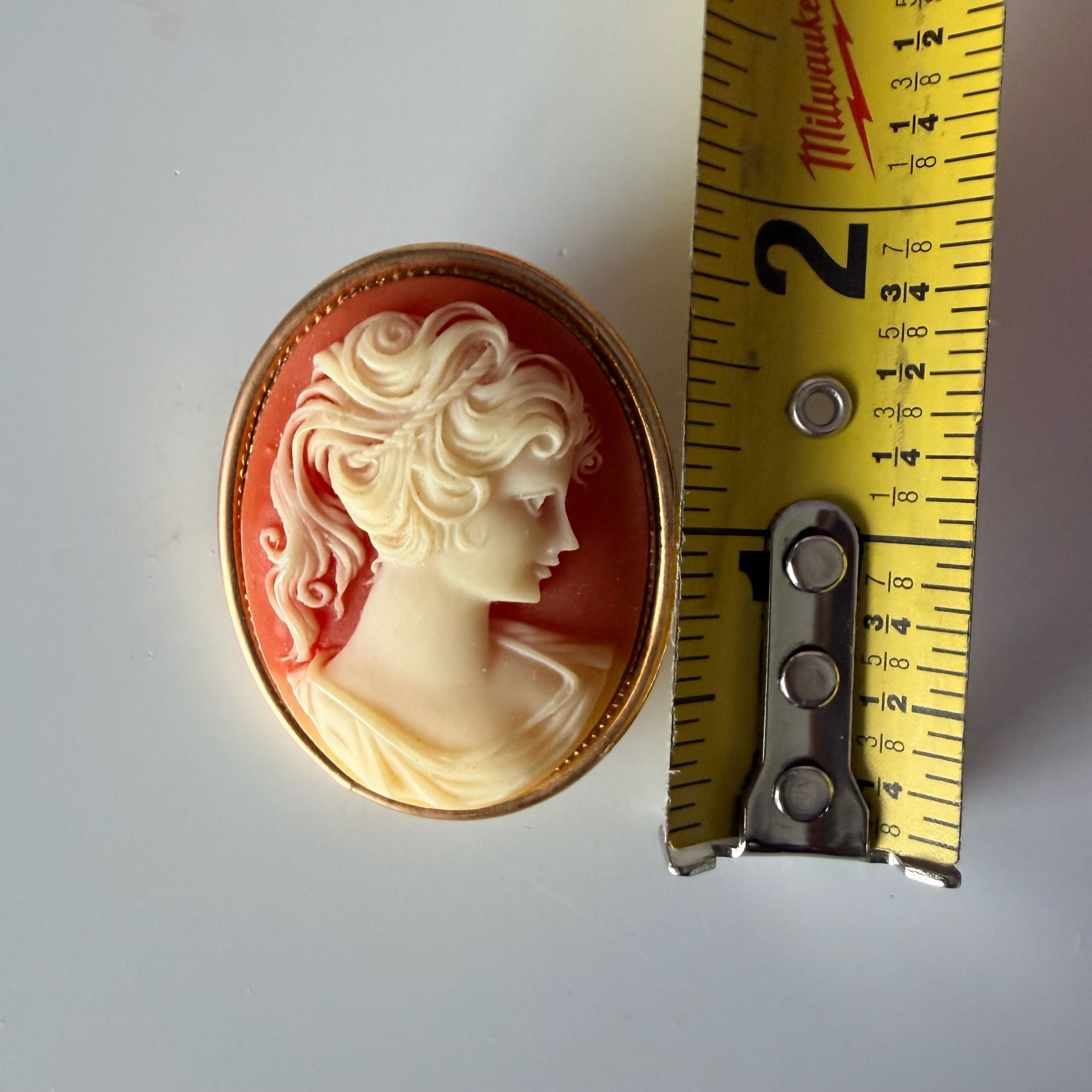 Avon Cameo Brooch Oval Locket Pin 1970s Perfume Brooch 5