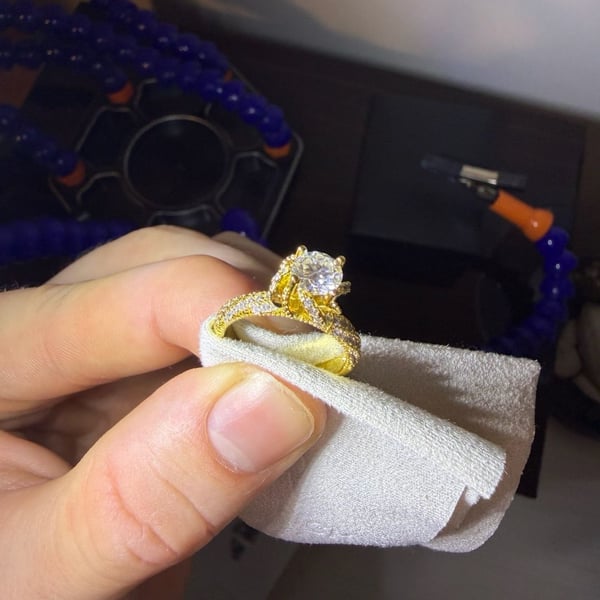 Moissanite Ring Size 6.0mm 0.8ct D Color 18K Yellow Gold