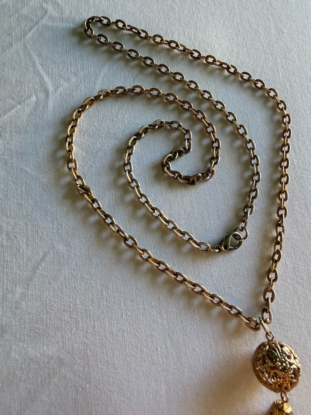 Vintage Gold Tone Filigree Ball Tassel Chain Necklace 3