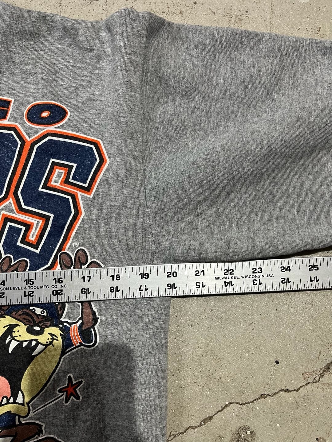 Sun Sportswear Chicago Bears Looney Tunes Vintage 1994 crewneck 9
