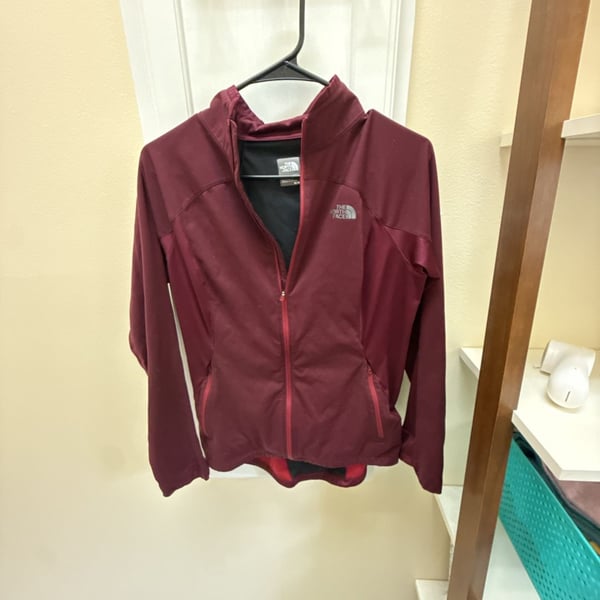 The North Face Full Zip Jacket Size M Burgundy Hooded Performance Fleece