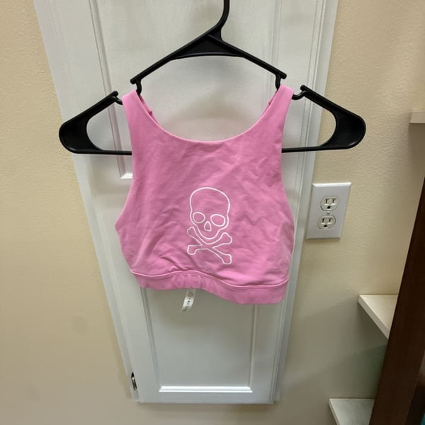 Lululemon x SoulCycle Sports Bra Size 6 Pink Skull Crop Top
