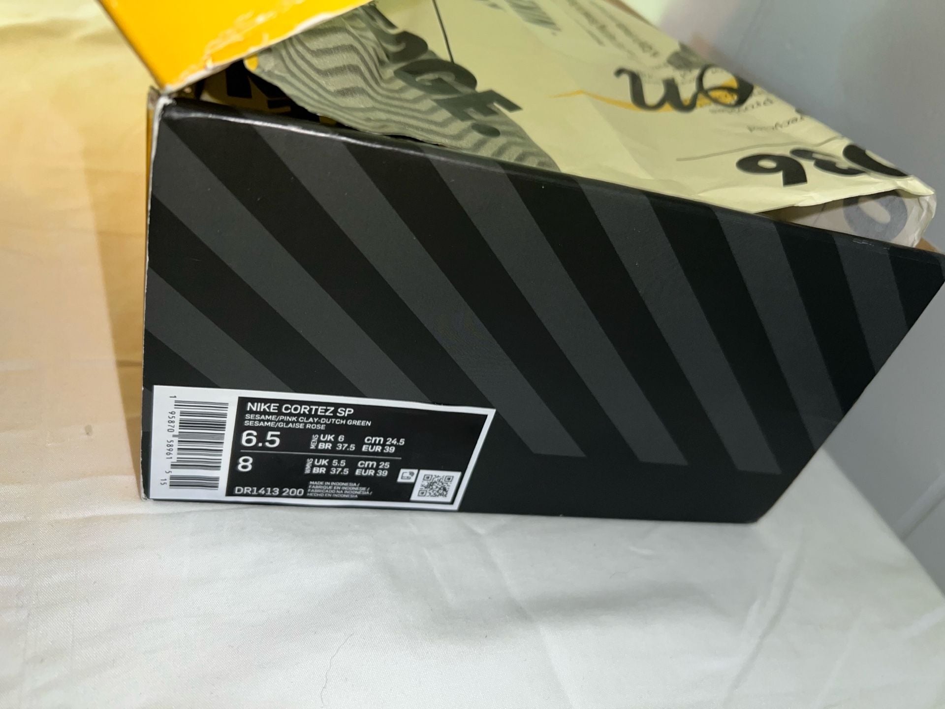 Product thumbnail 5