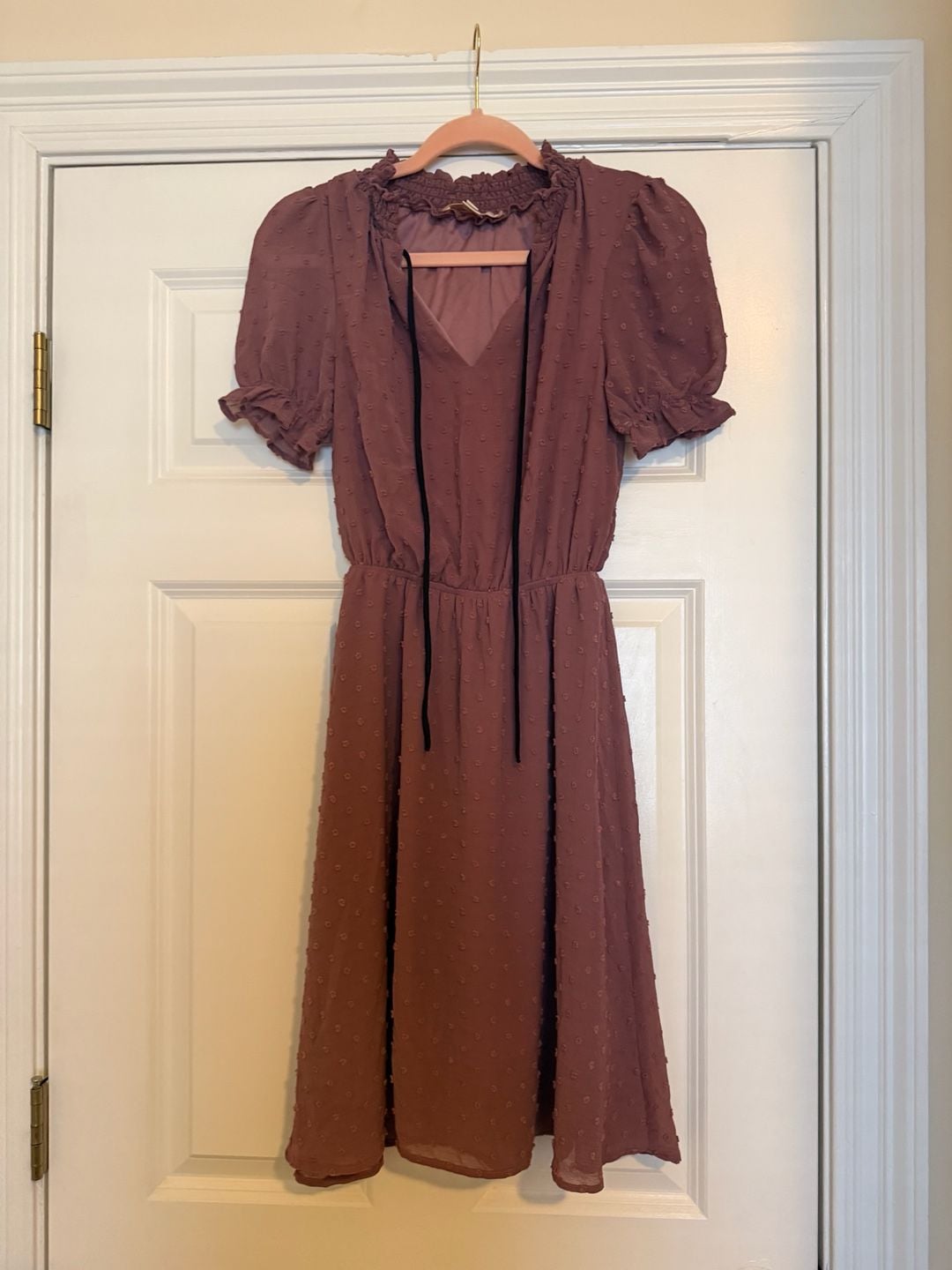 Monteau Los Angeles Dress Size S Mauve Polka Dot Flutter Sleeve V-Neck 3