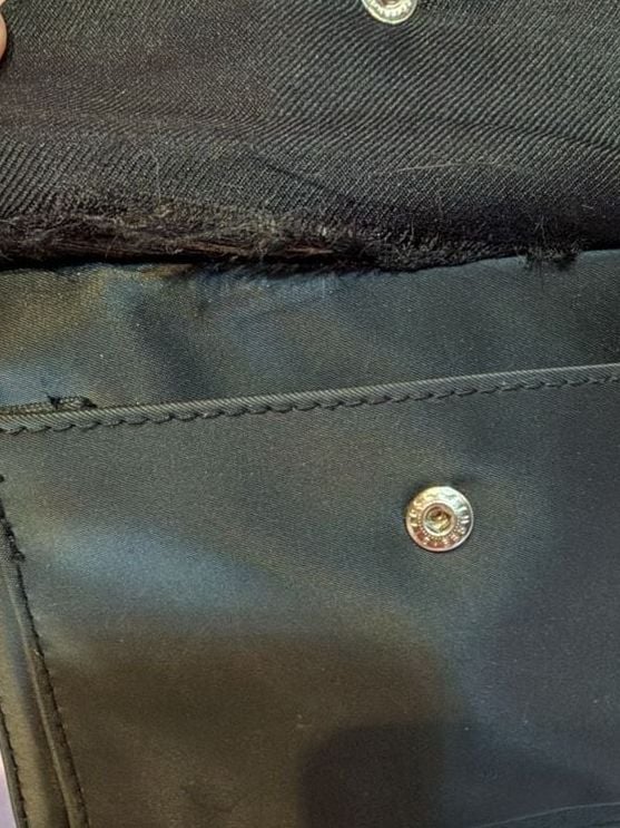 Unbranded Black Nylon Multi-Pocket Crossbody Bag
Missing long strap 3
