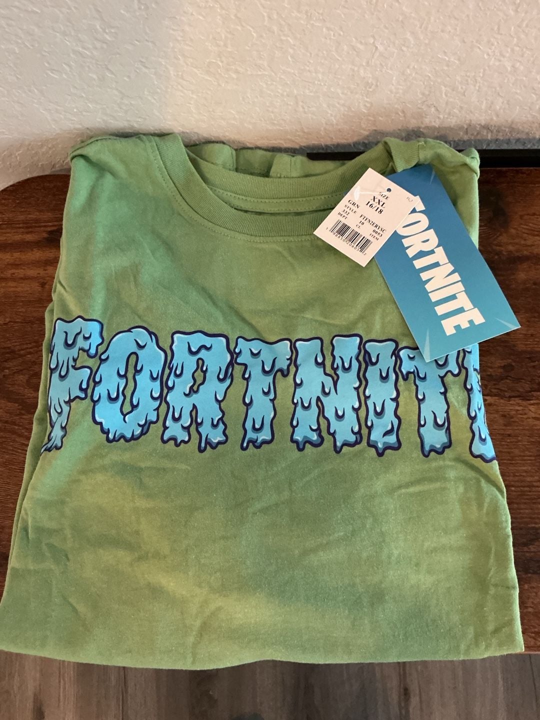 Fortnite Graphic Boys T-Shirt Size 2X(16-18)Green Blue Logo 5