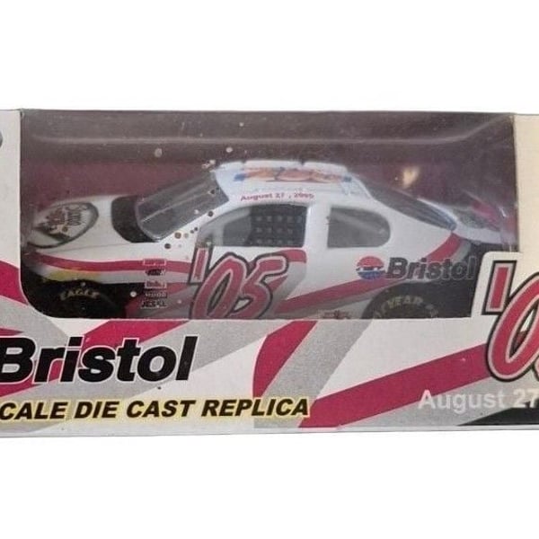 Bristol 2005 Food City 250 Nascar Stock Car 1:64 Diecast