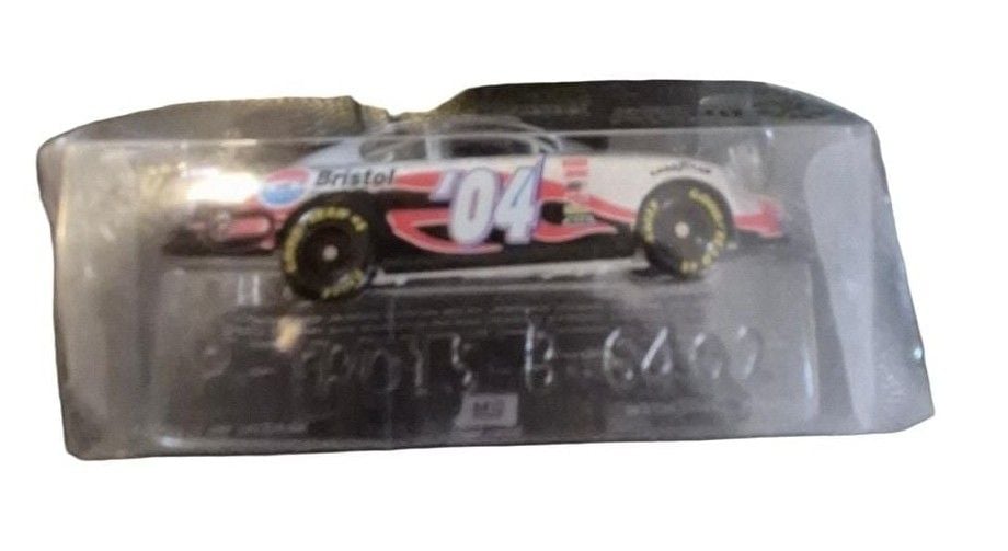 Product thumbnail 4