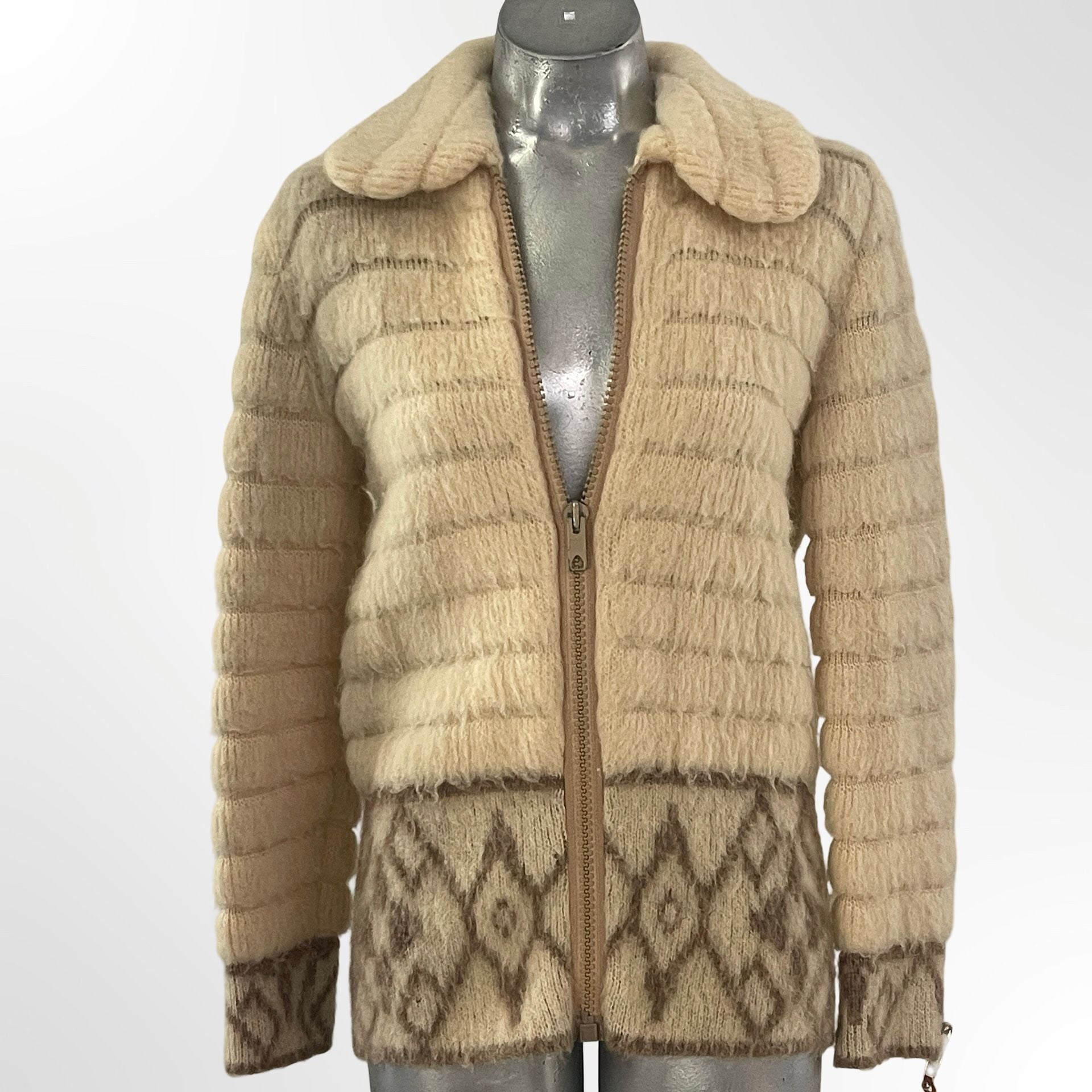 Product thumbnail 3