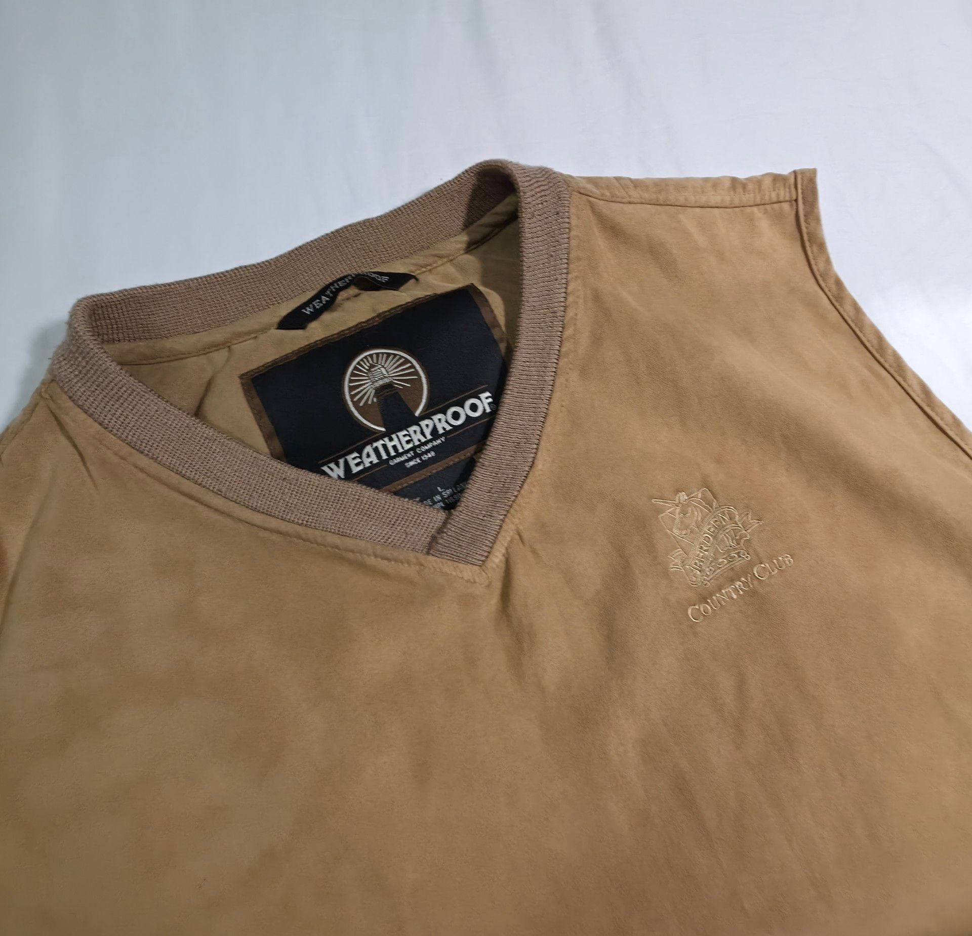 Weatherproof Golf Vest Size L Tan Aberdeen Country Club Microfiber 2