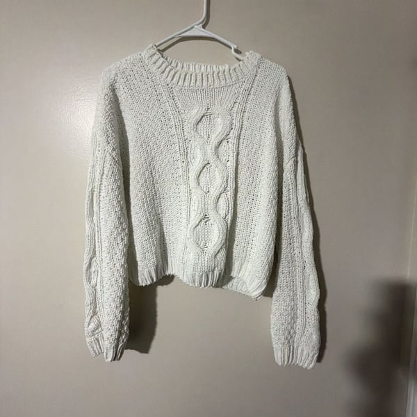 Garage White Cable Knit Cropped Sweater Size P/S