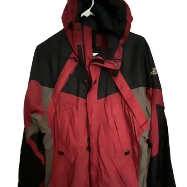 The North Face Men's Red Black Extreme Gear Jacket Small