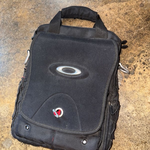Oakley Vertical Computer Bag 2.0 Black