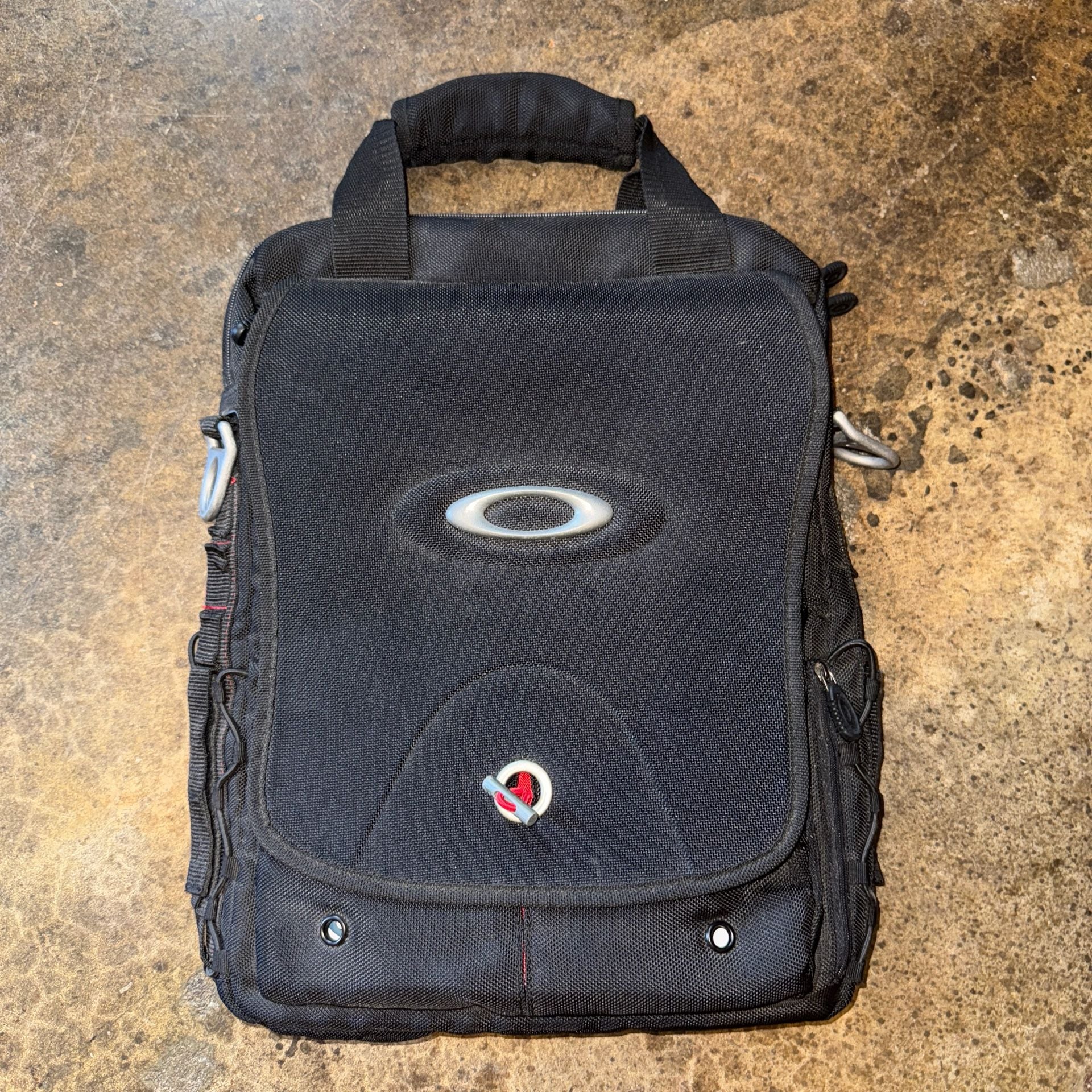 Oakley Vertical Computer Bag 2.0 Black 4
