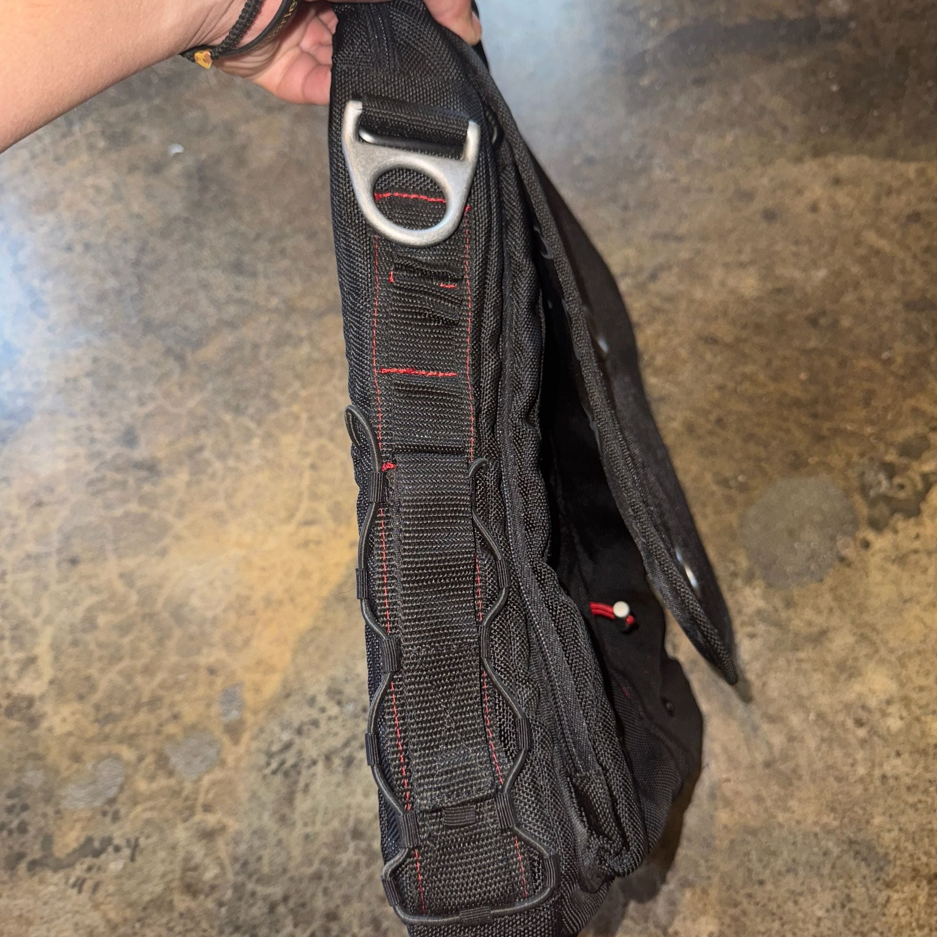Oakley Vertical Computer Bag 2.0 Black 7