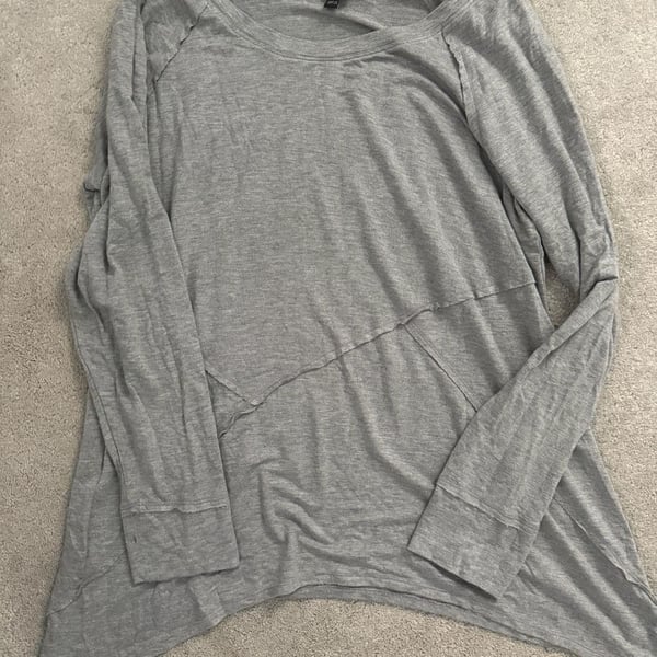 Simply Vera Wang Asymmetrical Tunic Top Size XL Gray Long Sleeve