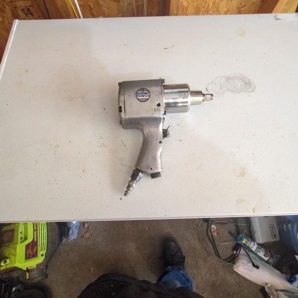 Campbell Hausfeld 1/2" Impact Wrench PL 1502