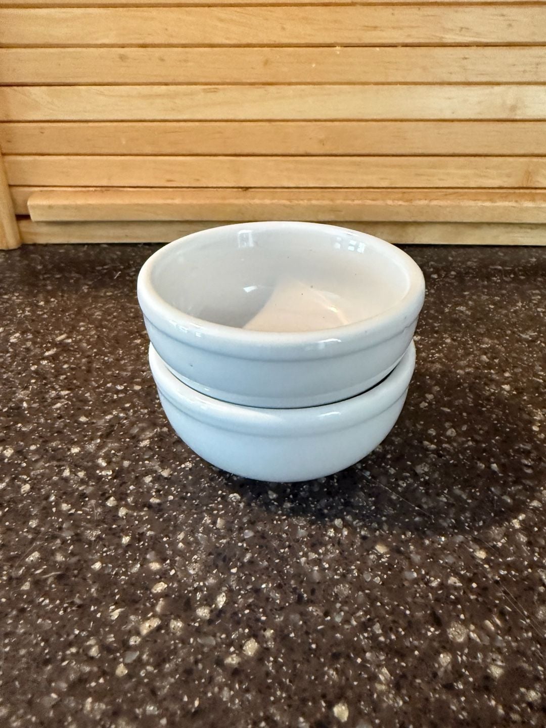 TodaysHome White Porcelain Ramekin Set of 2 4