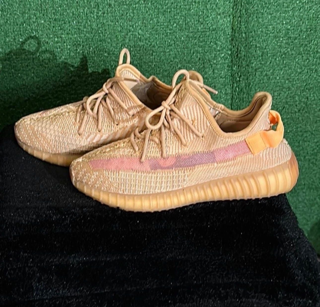 Adidas Yeezy Boost 350 V2 Clay Size 8 Beige Knit Sneakers 2