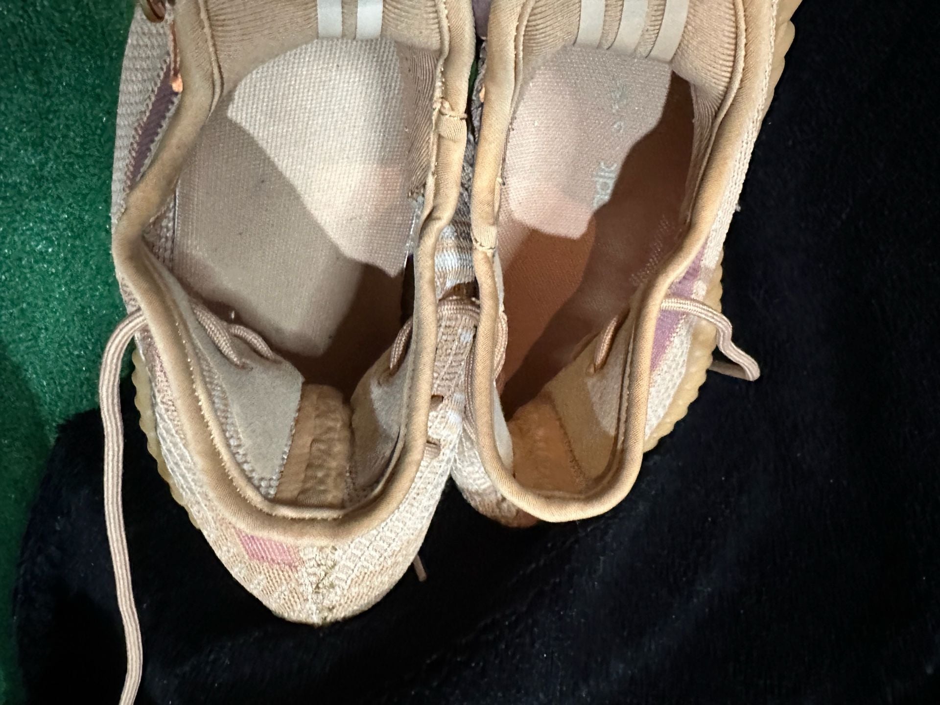 Adidas Yeezy Boost 350 V2 Clay Size 8 Beige Knit Sneakers 7
