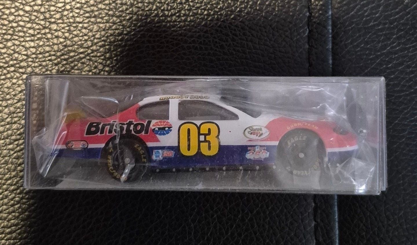 Bristol Motor Speedway 1:64 Scale Sharpie 500 Car 2003 4