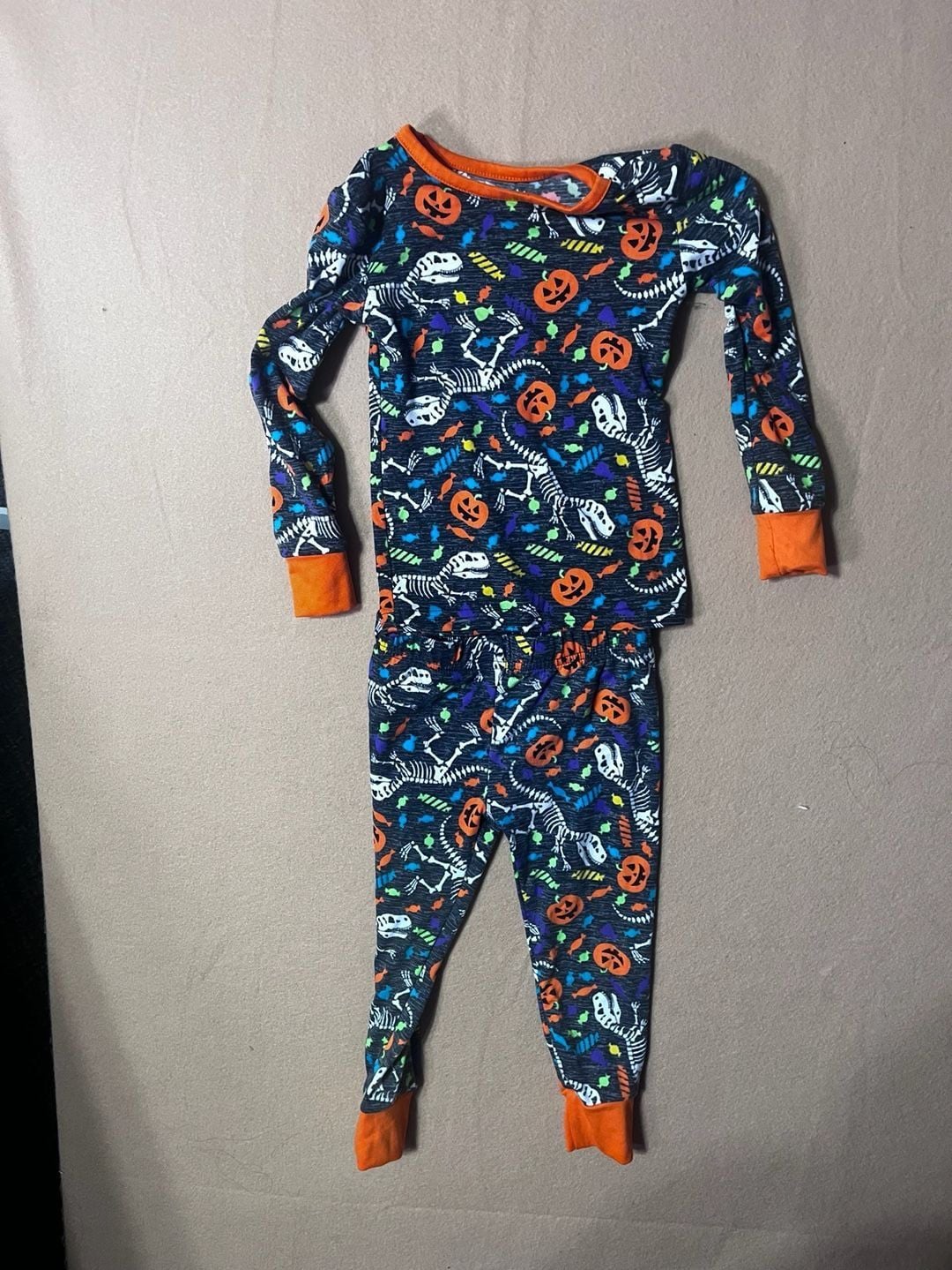 Tahari Boy Halloween Skeleton Pumpkin Long Sleeve Pajama Set 2T 1