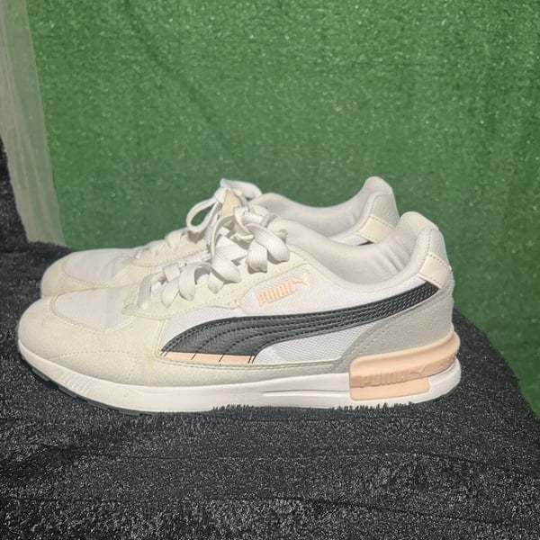 Puma Graviton White Black Rose Quartz Women's Sneakers 385376-05