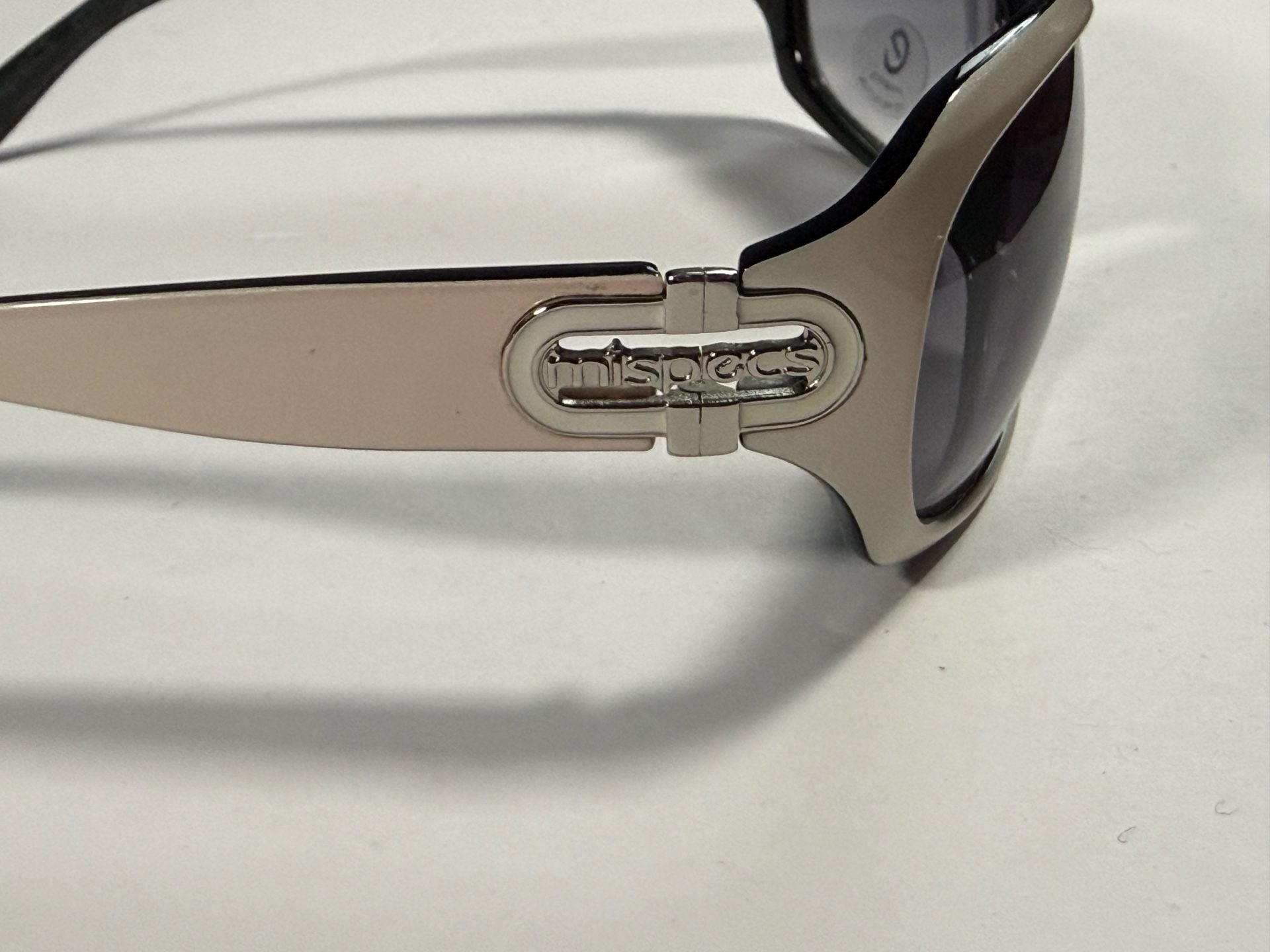 Mispecs Italy Design Y2K Sunglasses Pearl Light Pink/Cream Oversized 4