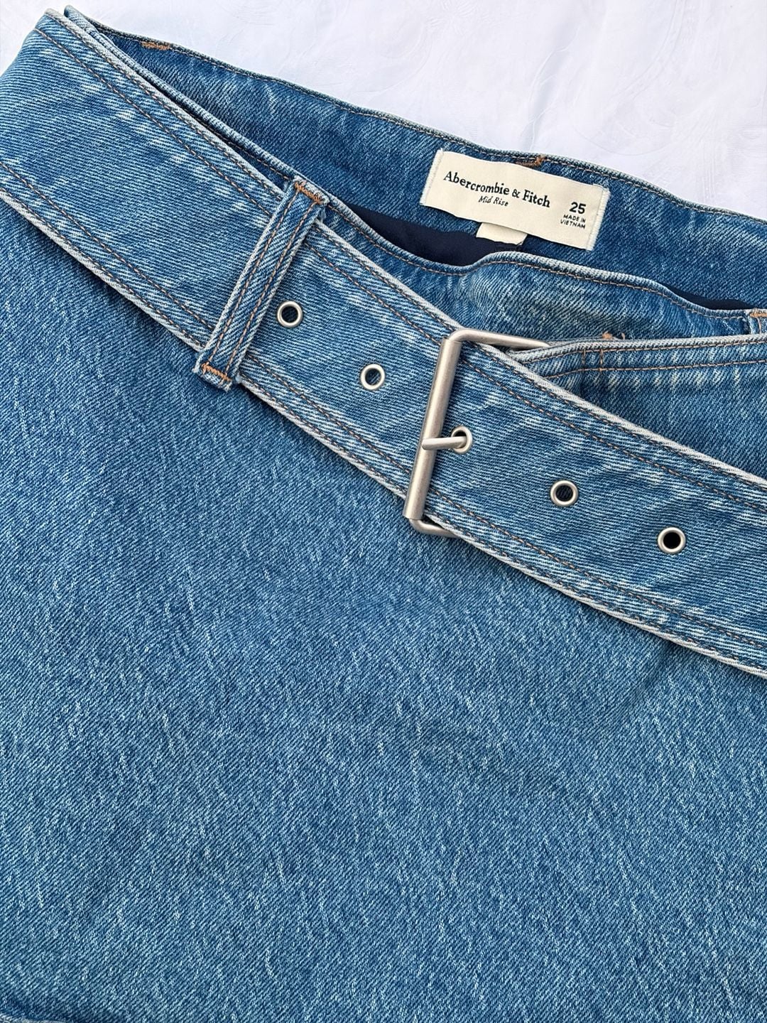 Mid Rise Belted Denim Mini Skort W Belt Detailing 3