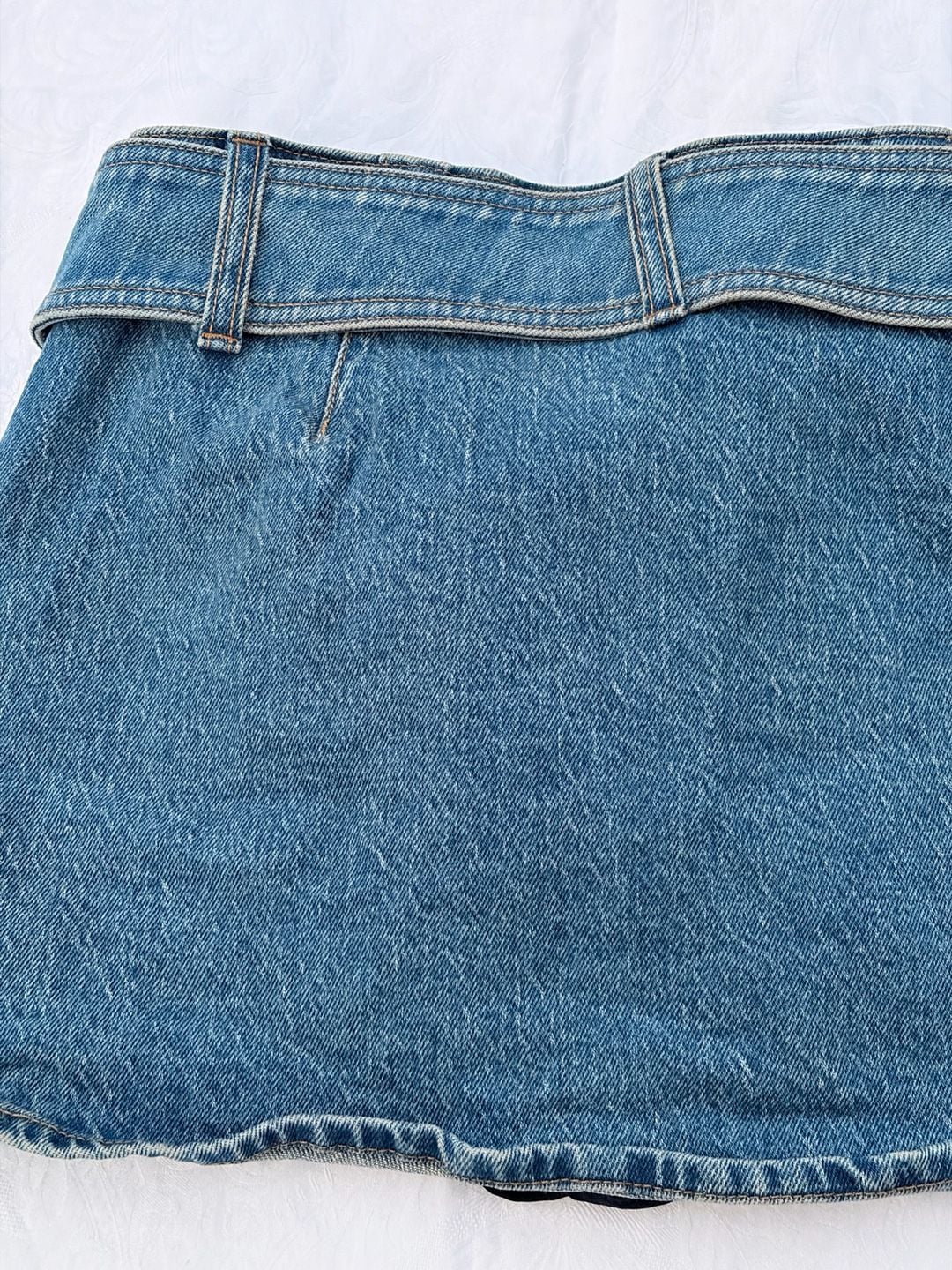 Mid Rise Belted Denim Mini Skort W Belt Detailing 4