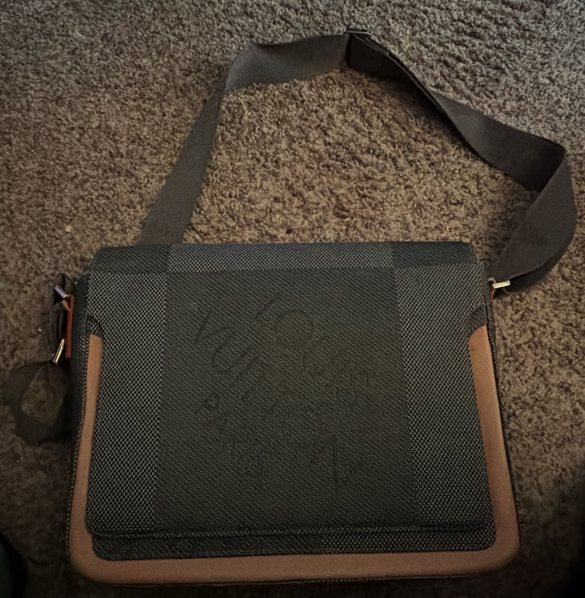 Louis Vuitton Cup Damier Geant Messenger Bag No. 0184 3