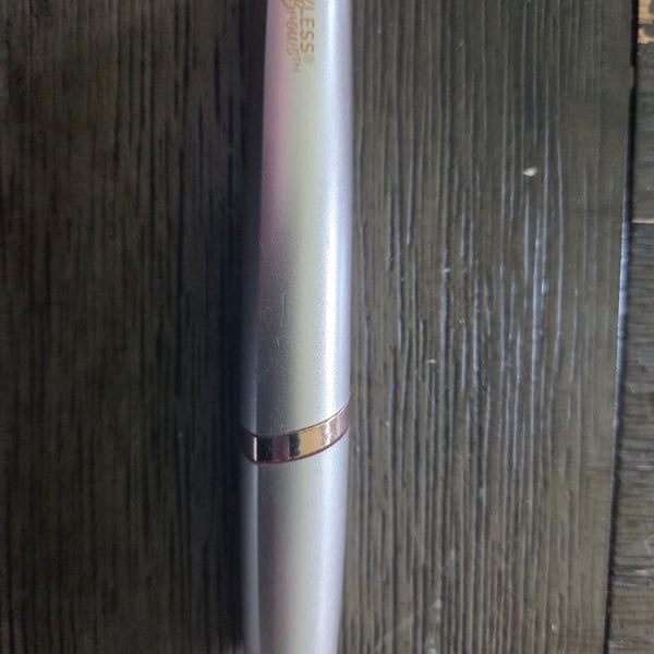 Finishing Touch Flawless Eyebrow Hair Remover for Women blue EUC works great 03