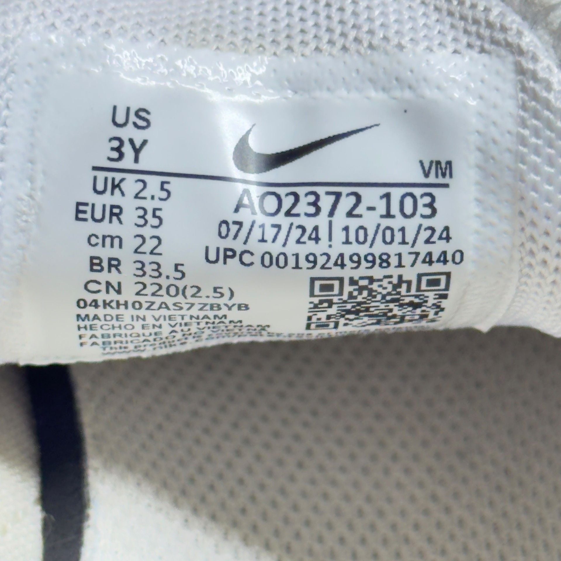 Product thumbnail 3