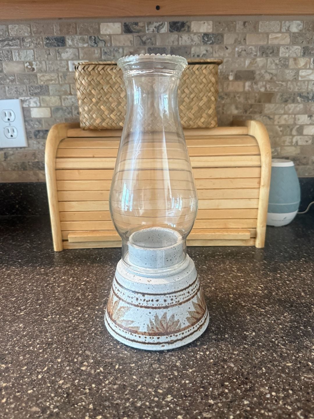 Pfaltzgraff Folk Art Hurricane Lamp with Glass Chimney and Ceramic Base 1
