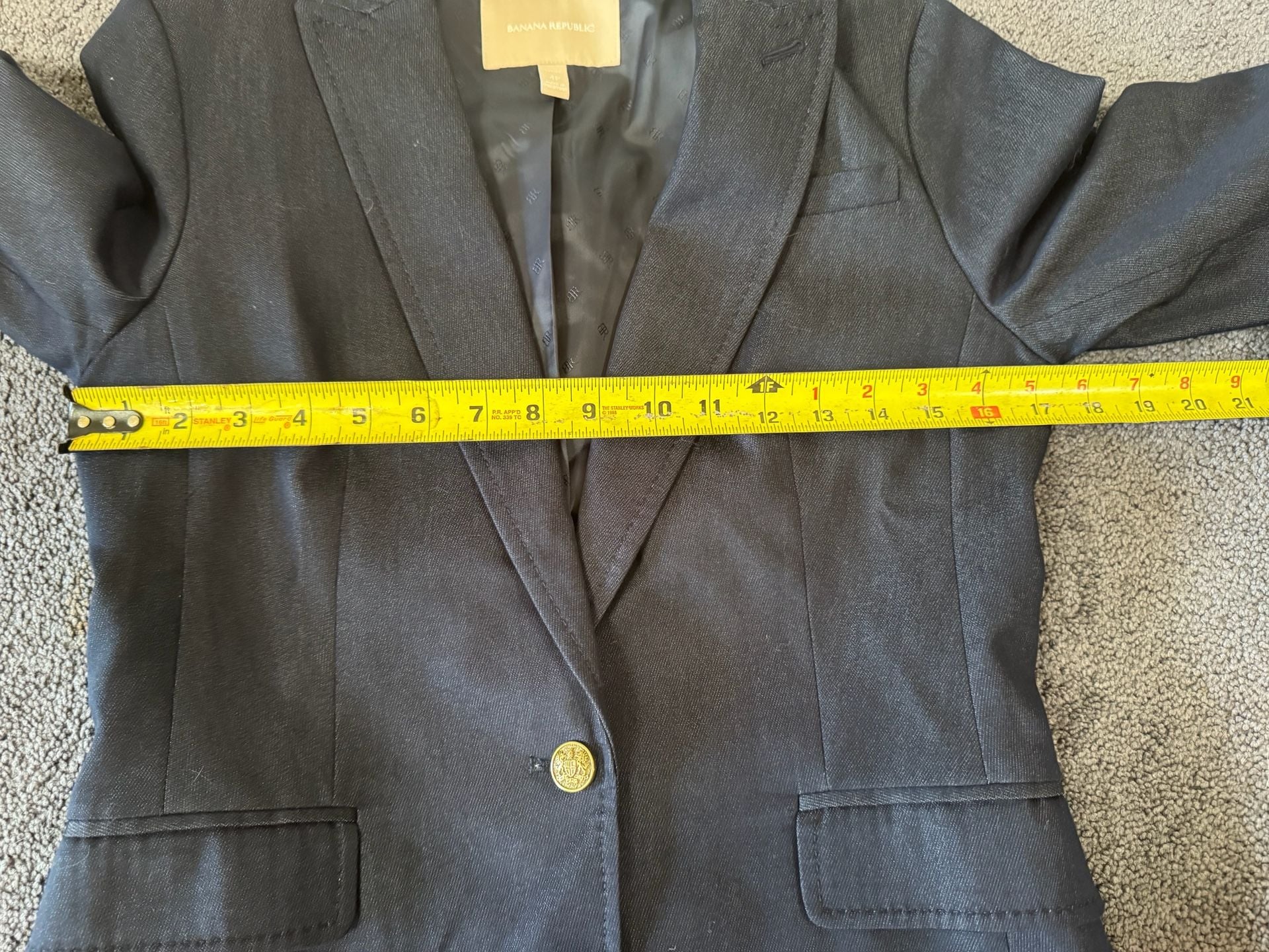 Banana Republic Blazer Size 4P Navy Blue Lined 8