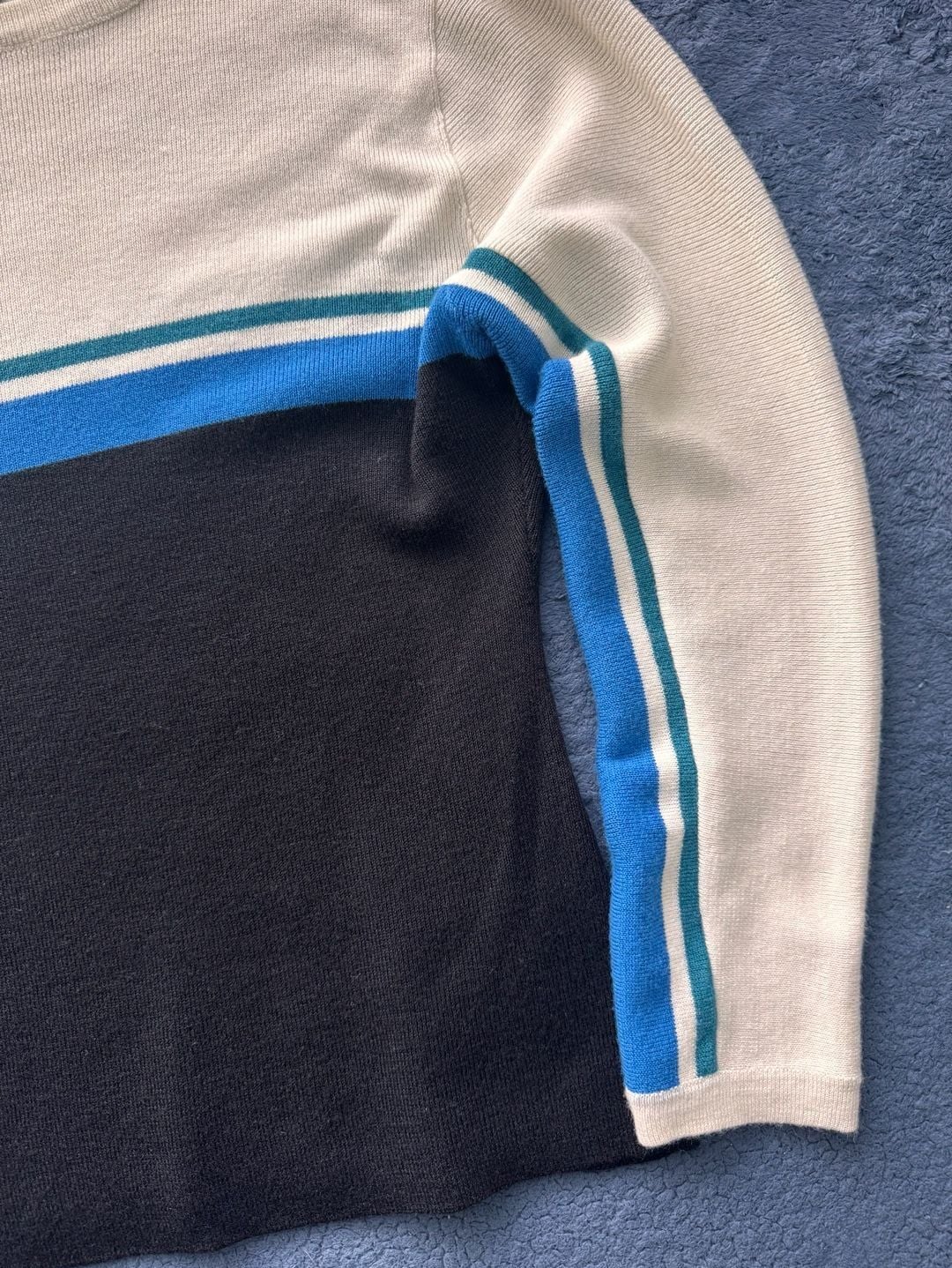 VTG Y2K Retro Fyrolia Colorblock Crew Neck Sweater Size M Blue White Pullover 3