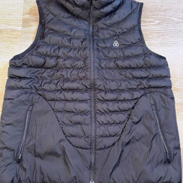 Lululemon Black Puffer Vest Size 42-44 Grey Goose Down