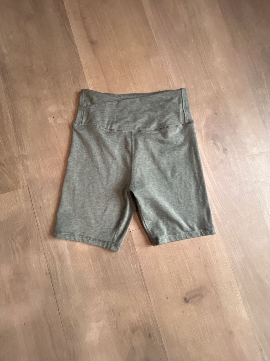 Outdoor Voices Biker Shorts Size S Green Heathered Athletic Workout 2