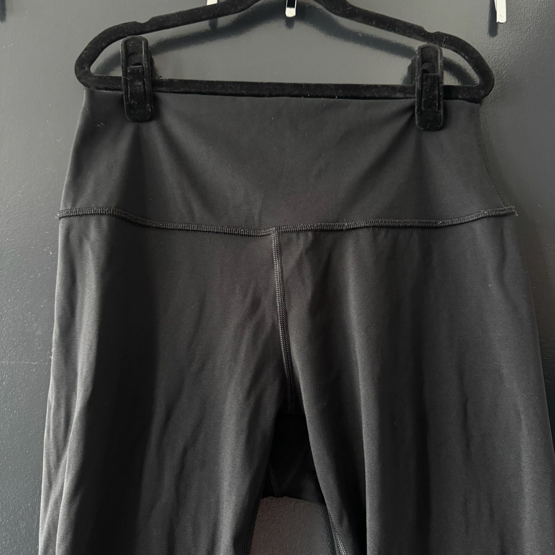 Crz Yoga - Butterluxe - high waist 28” legging size: M 3